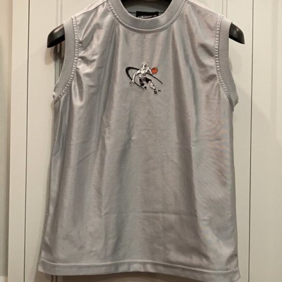 And1 Grey Basketball Jersey tank and Shorts Size M​​​​ - Picture 4 of 12